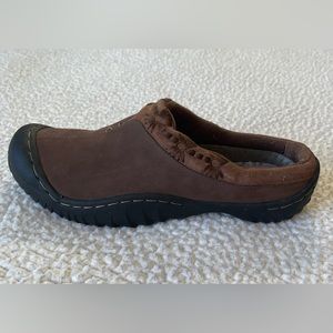 Jeep J41 Womens 9 M Slip On Mules Clogs Brown Suede Leather